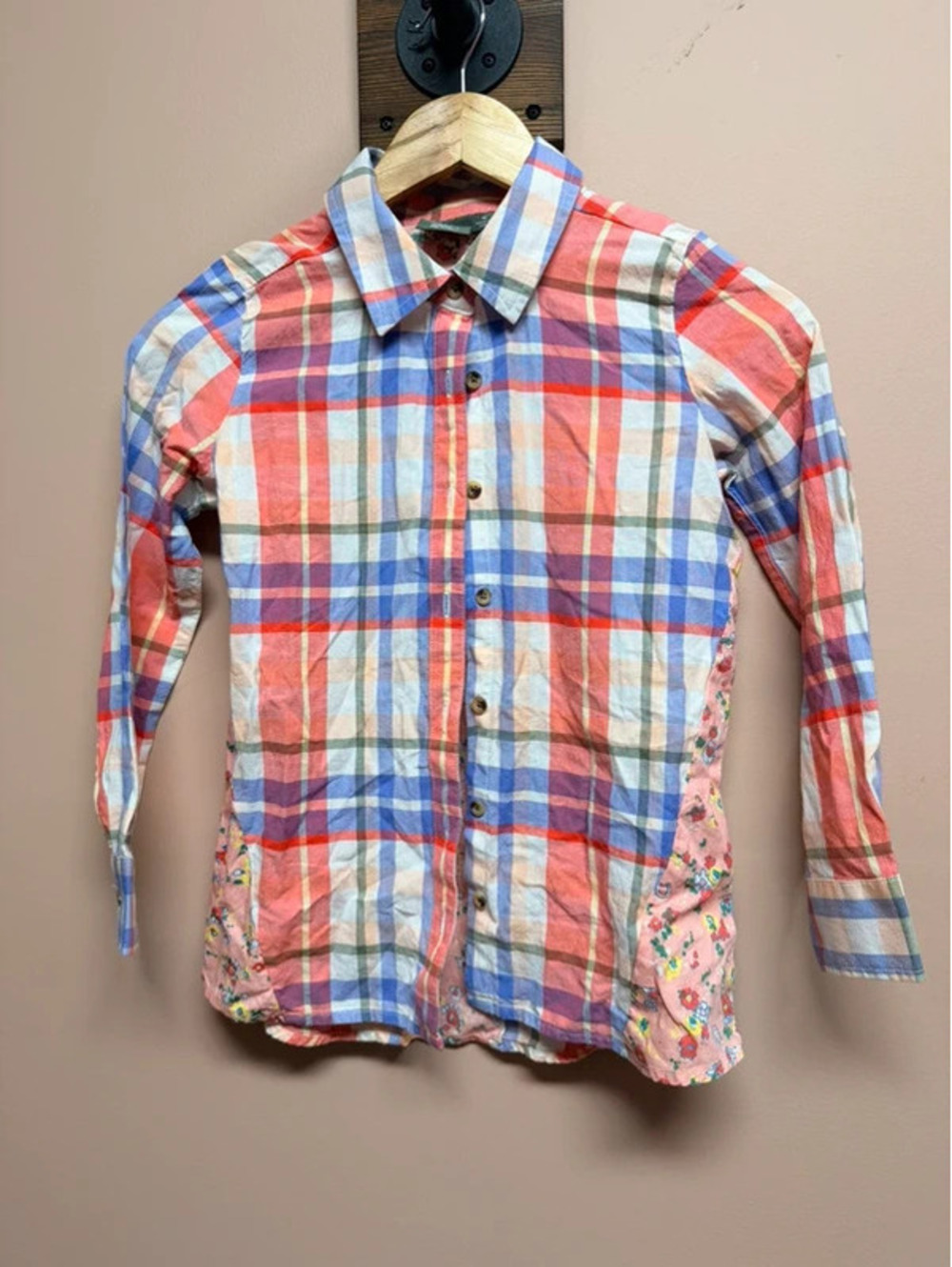 Bass Pro Shops Plaid Shirt for Girls